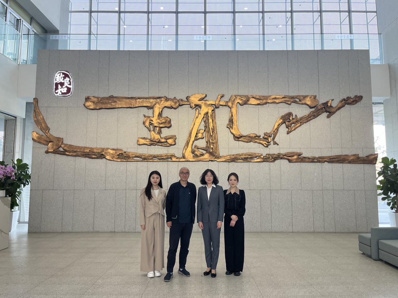 1743147698913098.png 1743147698913098.png